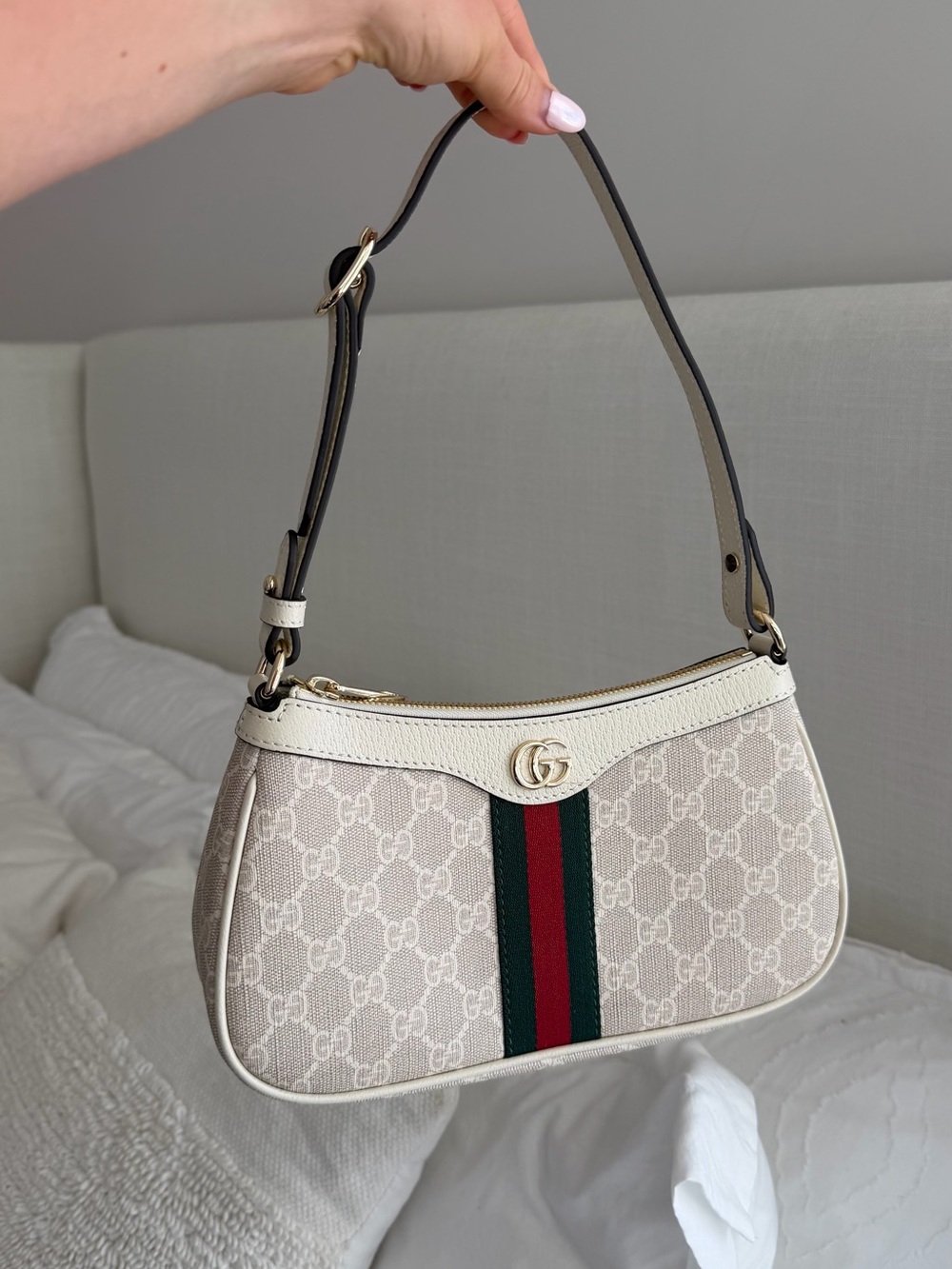 Ophidia small shoulder bag